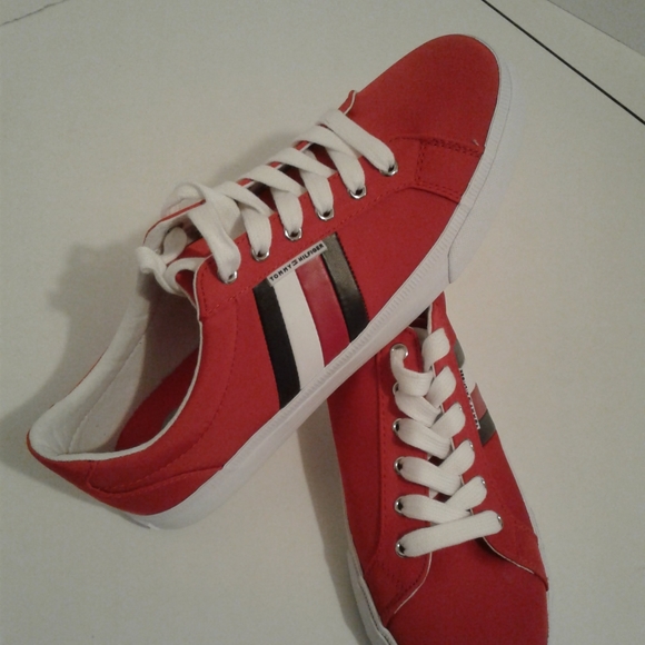 Tommy Hilfiger Shoes - Tommy Hilfiger sneakers women's size 9.5